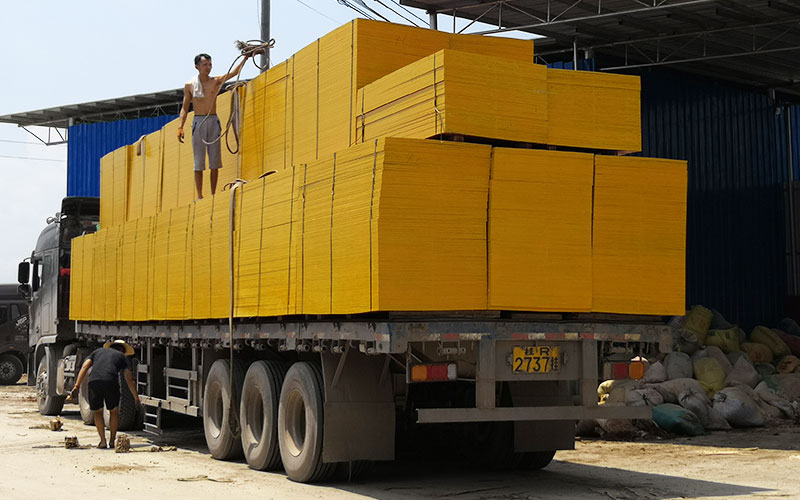 湖南長(zhǎng)沙客戶訂購(gòu)九層建筑紅板