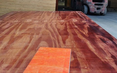 工地用建筑模板大概多少錢？是不是買便宜的省錢