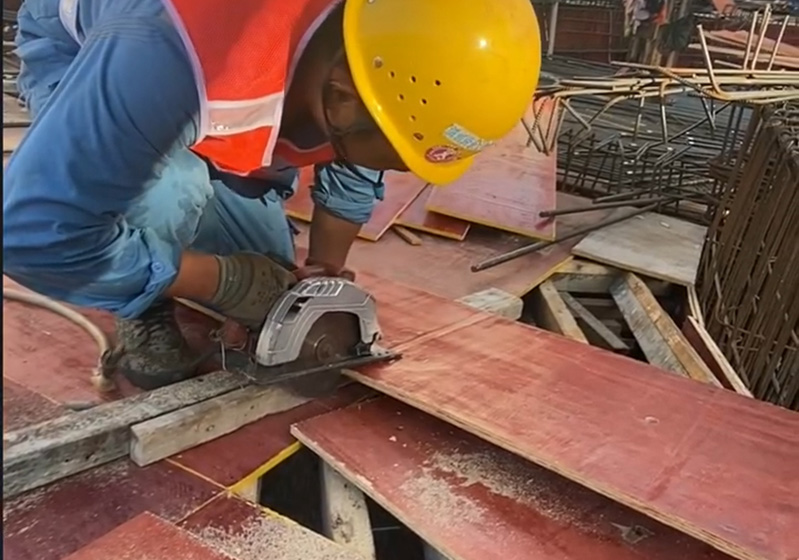 桉木建筑模板多少錢一方？工程更愛這種模板