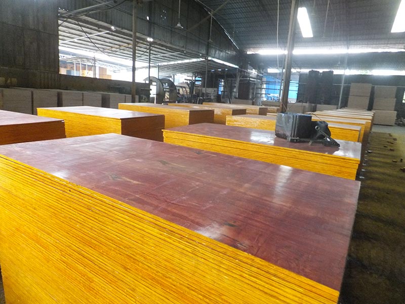 建筑小板什么牌子好?怎么選擇?