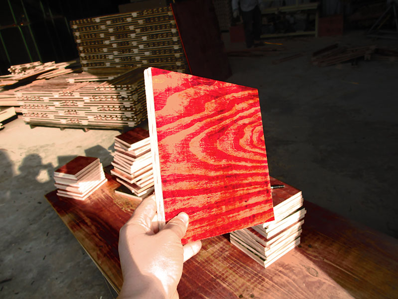 工程模板價(jià)格多少錢一塊?工地木板材質(zhì)有哪些? 工程模板價(jià)格多少錢一塊?工地木板材質(zhì)有哪些?