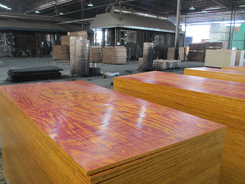 哪里有建筑紅板賣?如何辨別質(zhì)量 哪里有建筑紅板賣?如何辨別質(zhì)量