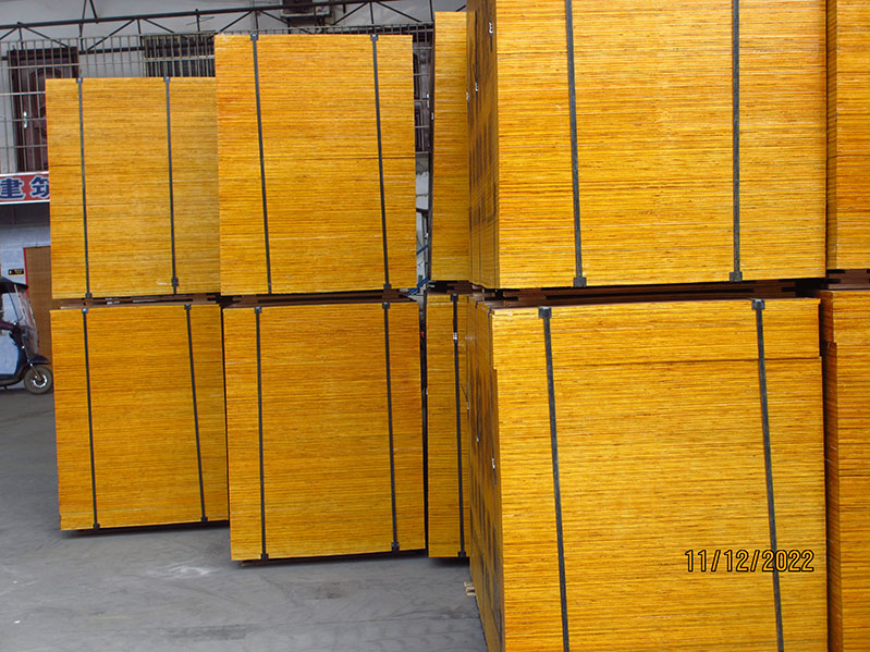 常用建筑模板價(jià)格多少?不同種類(lèi)的價(jià)格 常用建筑模板價(jià)格多少?不同種類(lèi)的價(jià)格